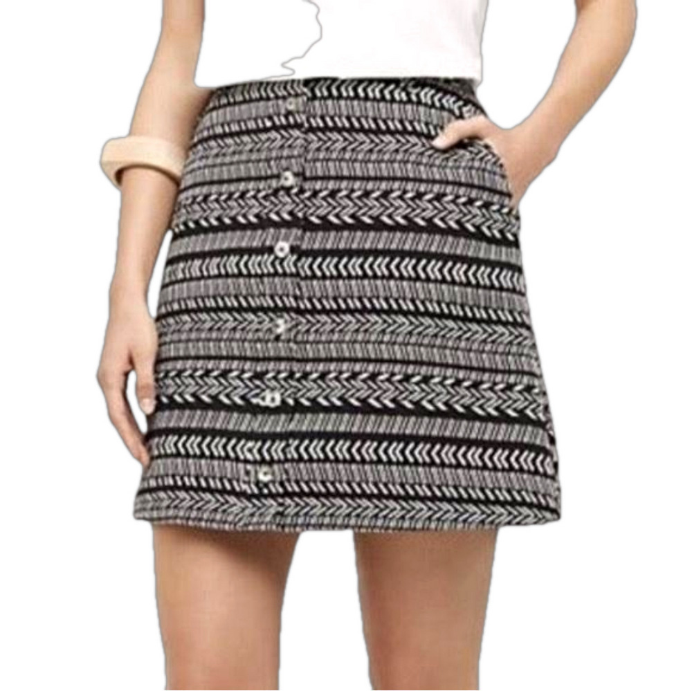 Maeve Anthropologie Fieldnotes Black White Aztec Button Front Mini Skirt Size 2